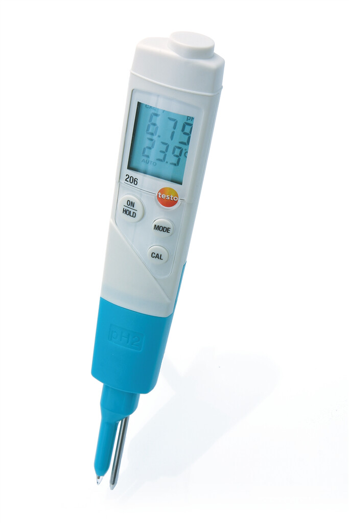Réfractomètre manuel EBRO DR-700 pH-mètre testo 206-pH2